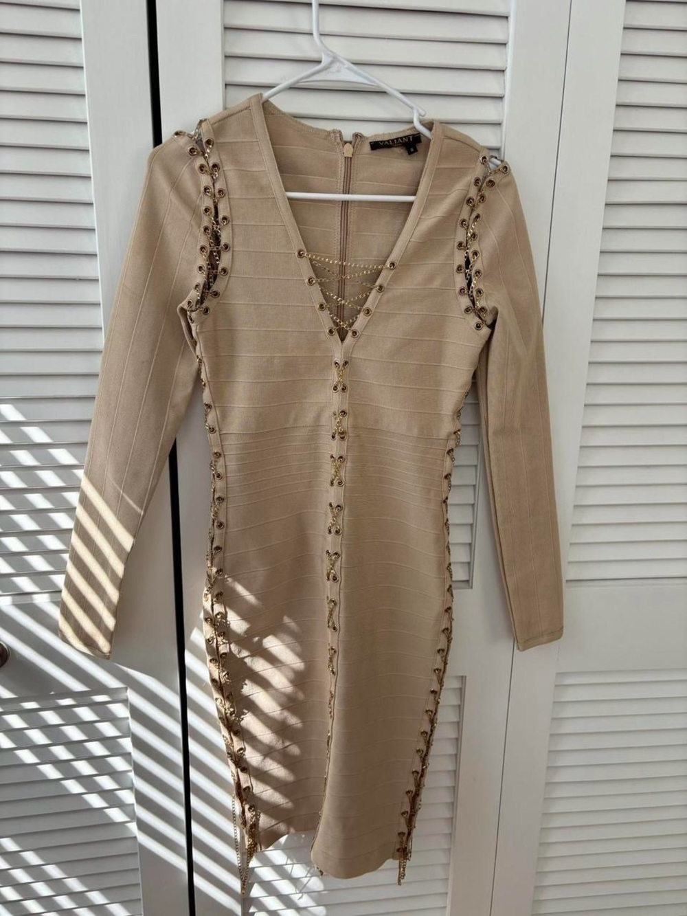 Beige Long Sleeve Lace-Up Bodycon Dress with chain detail